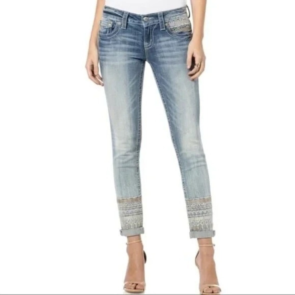 Miss Me Jeans Womens 26 Blue Denim Stretch Embroidered Hem Cuffed Skinny Leg